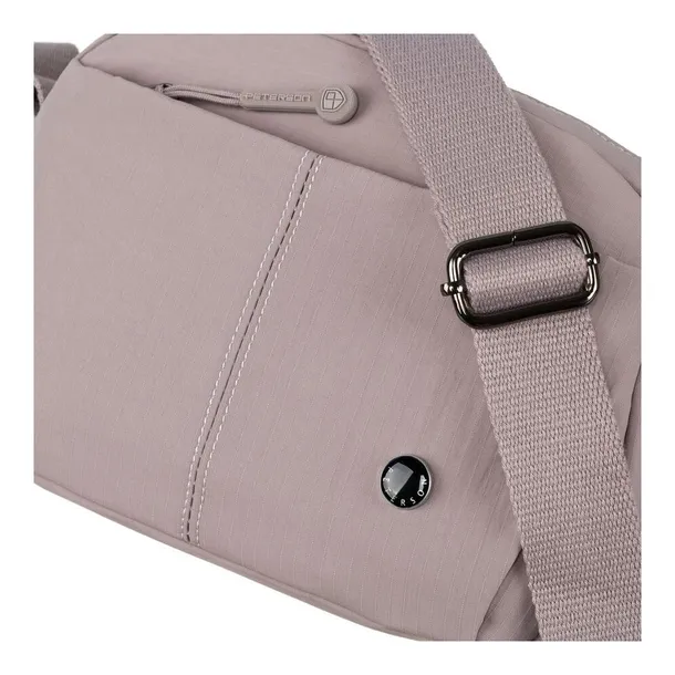 ptncsm0677485-marka-peterson