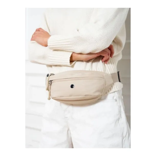 ptncsm1077642-marka-peterson