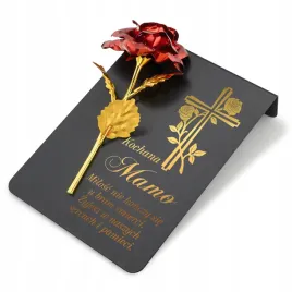 wieczna-roza-czerwona-na-postumencie-z-nadrukiem-na-cmentarz-dla-mamy