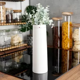 wazon-na-kwiaty-ceramiczny-bialy-serduszka