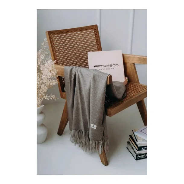 ptnspv7376955-marka-peterson