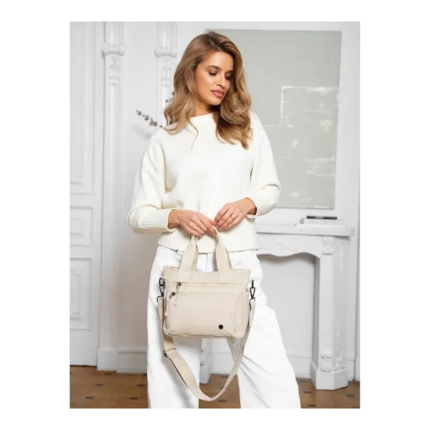 ptncsm0777623-marka-peterson