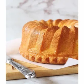 forma-silikonowa-do-pieczenia-babki-z-kominem-foremka-235-cm-orion