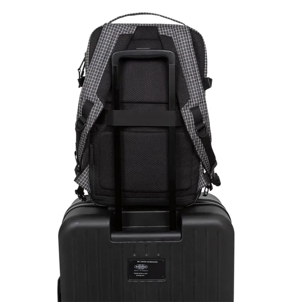 tecum-m-marka-eastpak-kod-producenta-ek00091d0q8
