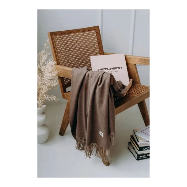 ptnspv7376938-marka-peterson