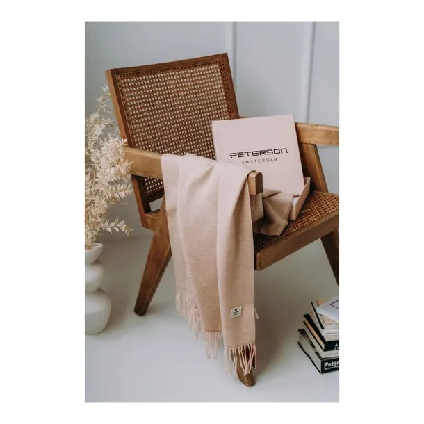 ptnspv7376953-marka-peterson