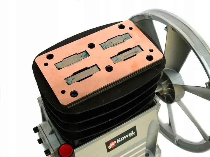 kompresor-10-bar-olejowy-sbn-pompa-powietrza-sprezarka-olejowa-700-l-min-kod-producenta-sbn-h2065-10-bar