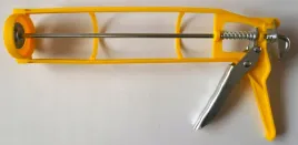 wyciskacz-pistolet-do-silikonu-300