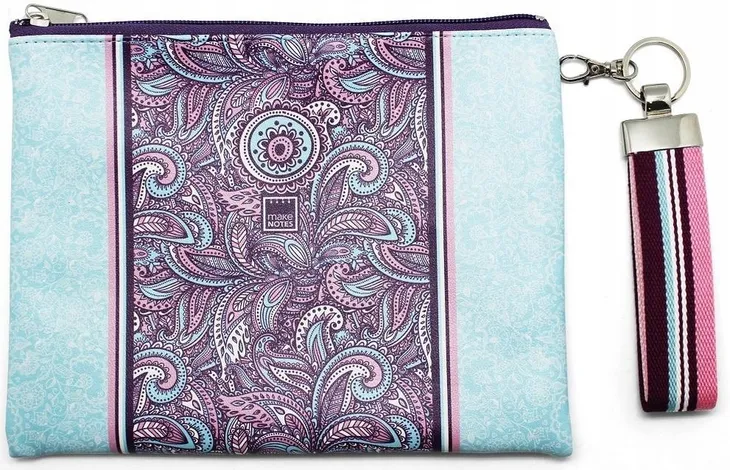 purpleandpale-kopertowka-kolor-wielokolorowy