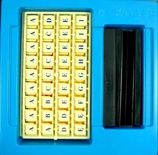 remik-slowny-deluxe-waga-z-opakowaniem-0-68-kg