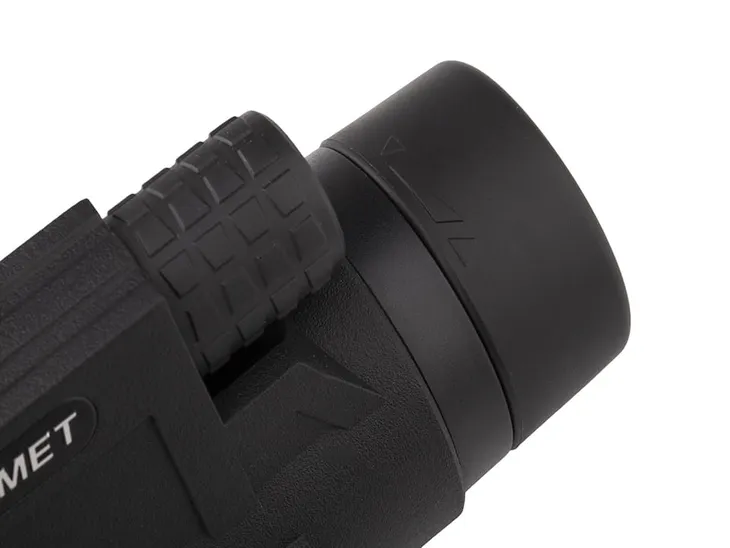 monokular-comet-pro-one-8x42-hd-lr-040-srednica-obiektywu-42-mm