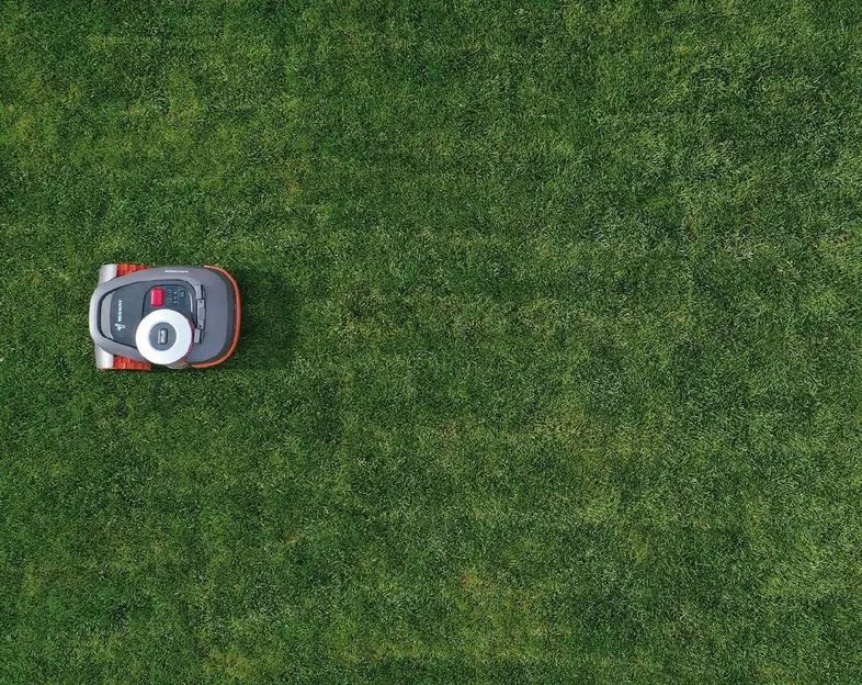 robot-koszacy-segway-navimow-h800e-visionfence-stan-nowy