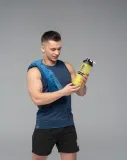 shaker-beta-kolor-dominujacy-zolty