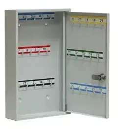 szafa-na-30-kluczy-na-haczykach-sk-30-leomar