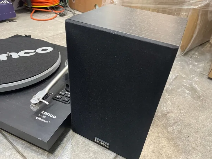 gramofon-lenco-ls-500bk-czarny-marka-lenco