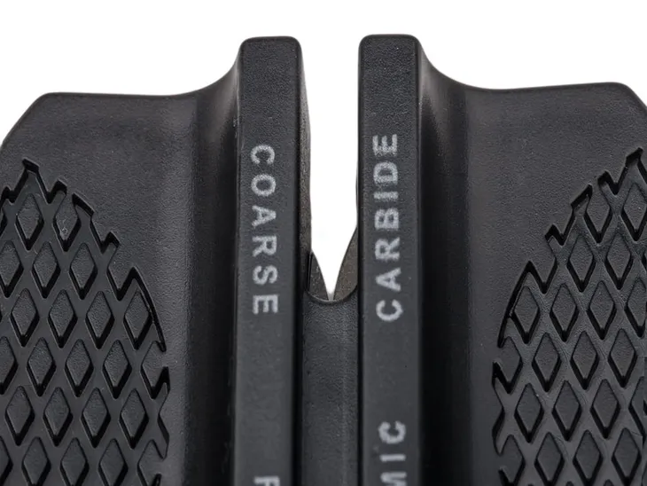 dwustronna-ostrzalka-do-nozy-t002-typ-szczelinowe