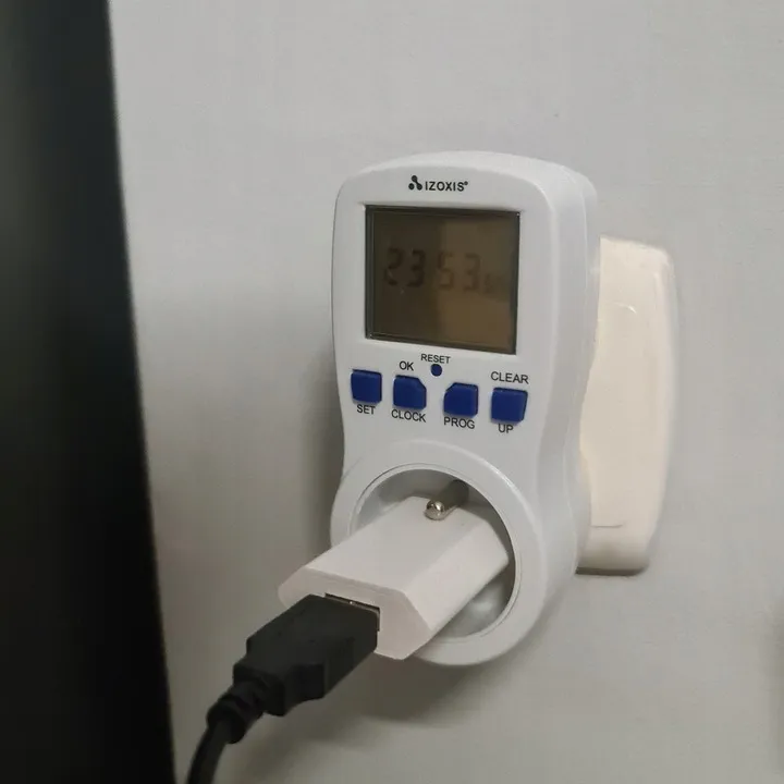 programator-cyfrowy-czasowy-izoxis-solidny