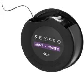 seysso-carbon-nic-dentystyczna-z-weglem-aktywnym-woskowana-40-m