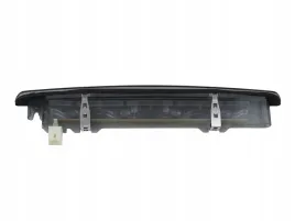 dodatkowe-trzecie-swiatlo-stop-nissan-qashqai-07-