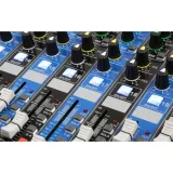 mikser-20-kanalowy-pdm-s2004-power-dynamics