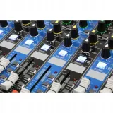 mikser-20-kanalowy-pdm-s2004-power-dynamics