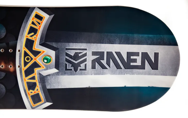 snowboard-raven-dwarf-157cm-profil-hybrid