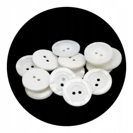 guzik-26mm-dwie-dziurki-10szt-bialy