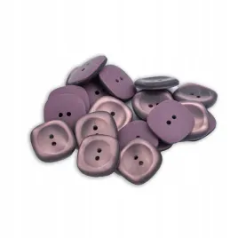 guzik-20x20mm-dwie-dziurki-10szt-fiolet