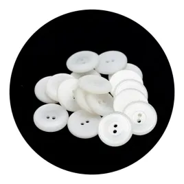 guzik-22mm-dwie-dziurki-10szt-bialy