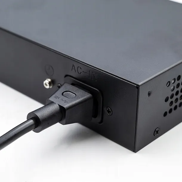 switch-poe-qoltec-52296-6-portow-liczba-portow-6