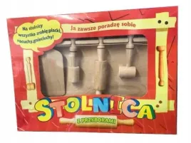 stolnica-z-przyborami