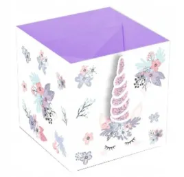 organizer-na-biurko-dziewczynka