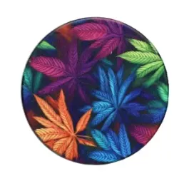 kolorowy-mlynek-do-tytoniu-grinder-z-kolorowymi-listkami-marihuany-ganji