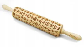 walek-do-ciasta-grawerowany-swieta-motyw-zimowy-drewno-naturalne-z-atestami