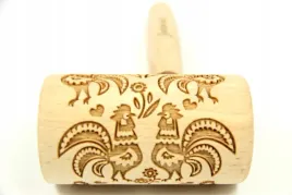mini-walkownica-do-ciastek-i-ciasta-koguty-zwierzaki-drewno-bukowe-19-cm