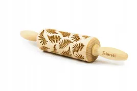 ladny-elegancki-walek-do-ciasta-z-wzorem-w-paprocie-24-cm