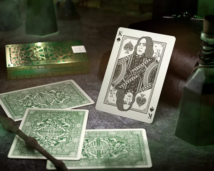 karty-harry-potter-theory-11-green-bicycle-minimalna-liczba-graczy-1