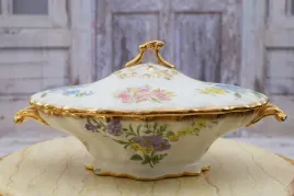 krolewska-waza-na-zupe-patera-porcelana-zlocenia