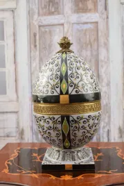 duze-jajo-szkatula-jajko-porcelana-braz
