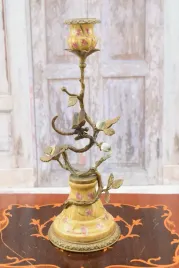 swiecznik-z-brazu-porcelana-wazka-na-galezi