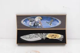 kordzik-kordelas-mysliwski-etui-drewniane-noz