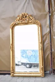 zlote-lustro-anioly-157x85cm-rama-drewno