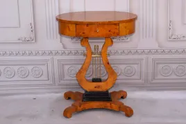 owalny-stolik-kwietnik-stol-art-deco-harfa-mosiadz-czeczot-owal