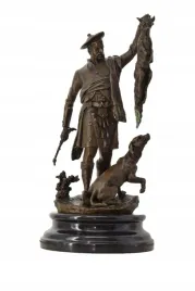mysliwy-z-psem-polowanie-na-lisa-figura-rzezba-mysliwa-z-brazu-prezent