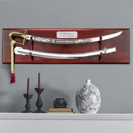 szabla-polska-oficerska-z-grawerem-na-tablo