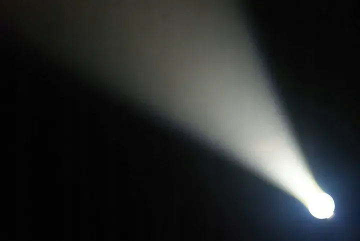 reflektor-pinspot-led-6w-ps6wb-beamz