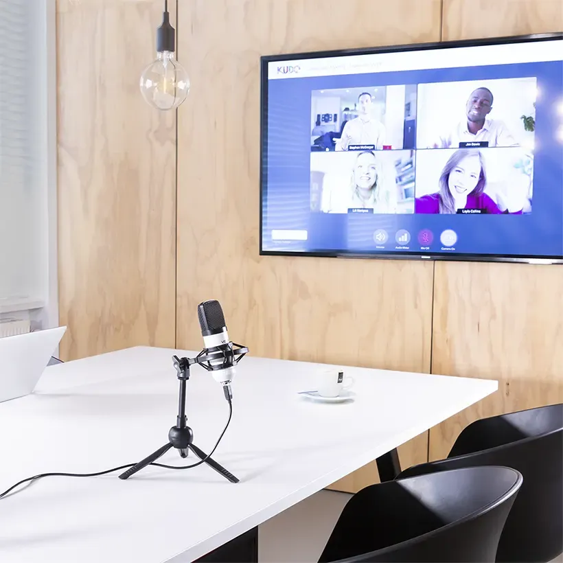 mikrofon-studyjny-cm300w-usb-bialy