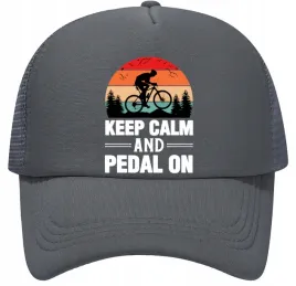 czapka-z-daszkiem-z-siatka-regulowana-keep-calm-and-pedal-on-dla-rowerzysty
