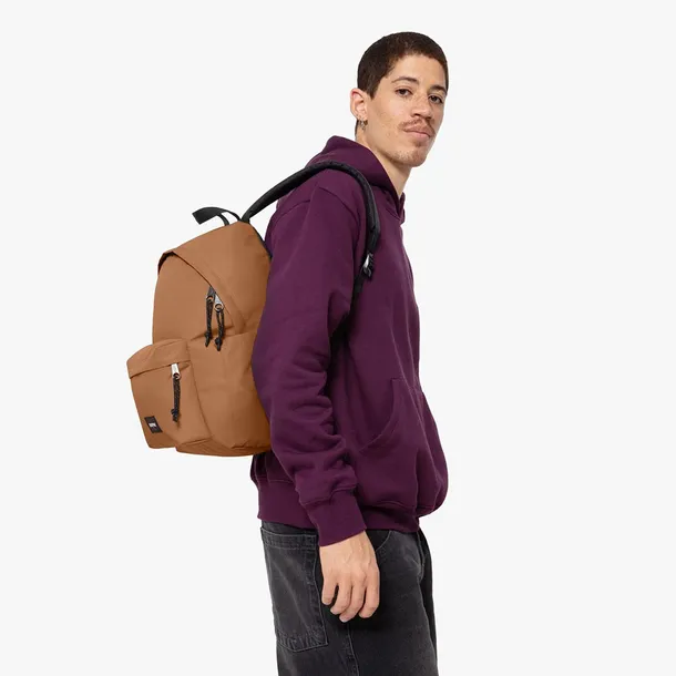 day-kod-producenta-a5bg46s5-marka-eastpak