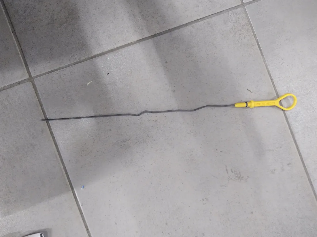 miarka-oleju-mazda-323-18-94-